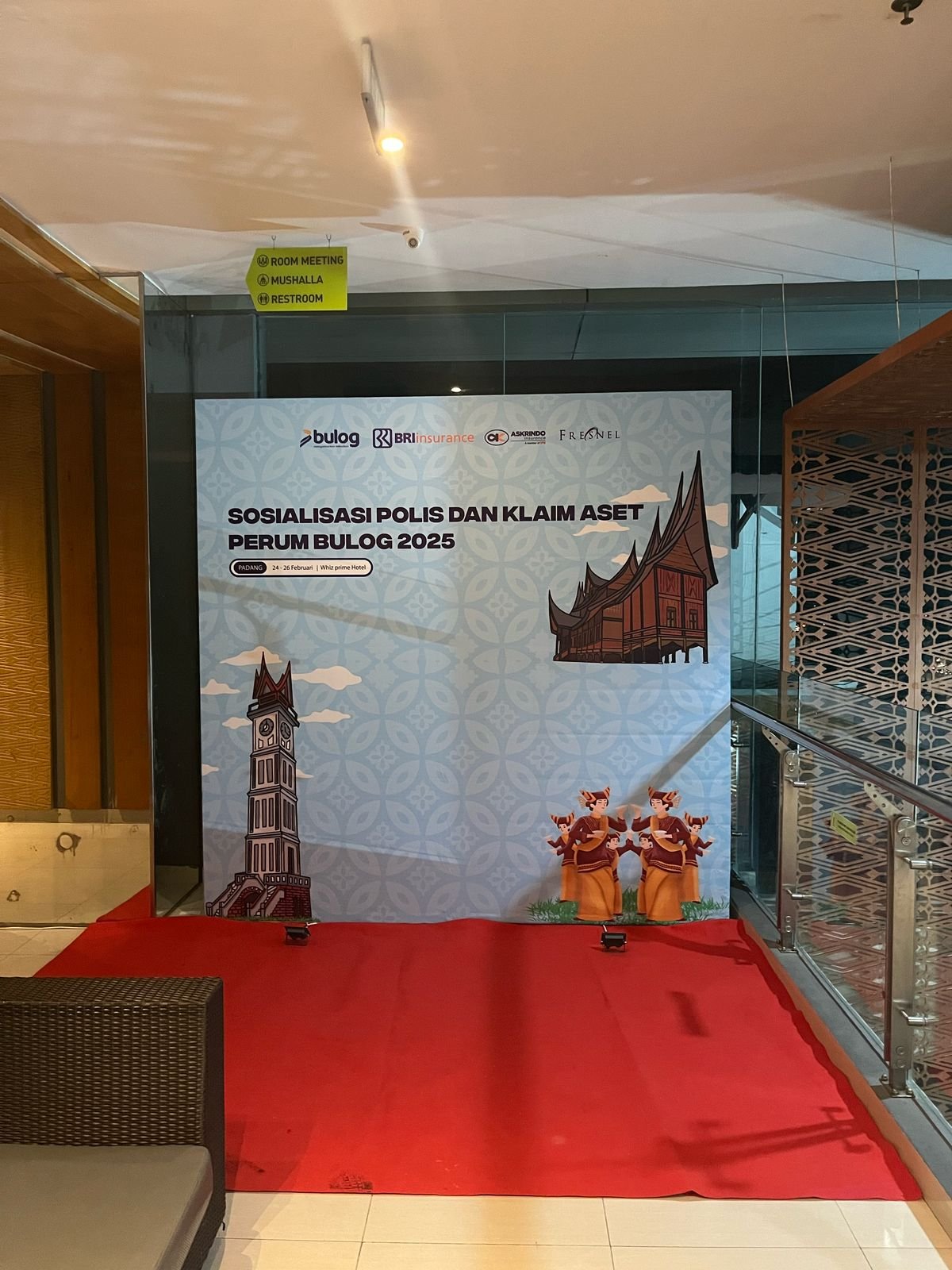 Backdrop Panggung dan Backdrop LED Event: Meningkatkan Engagement Audiens Secara Profesional
